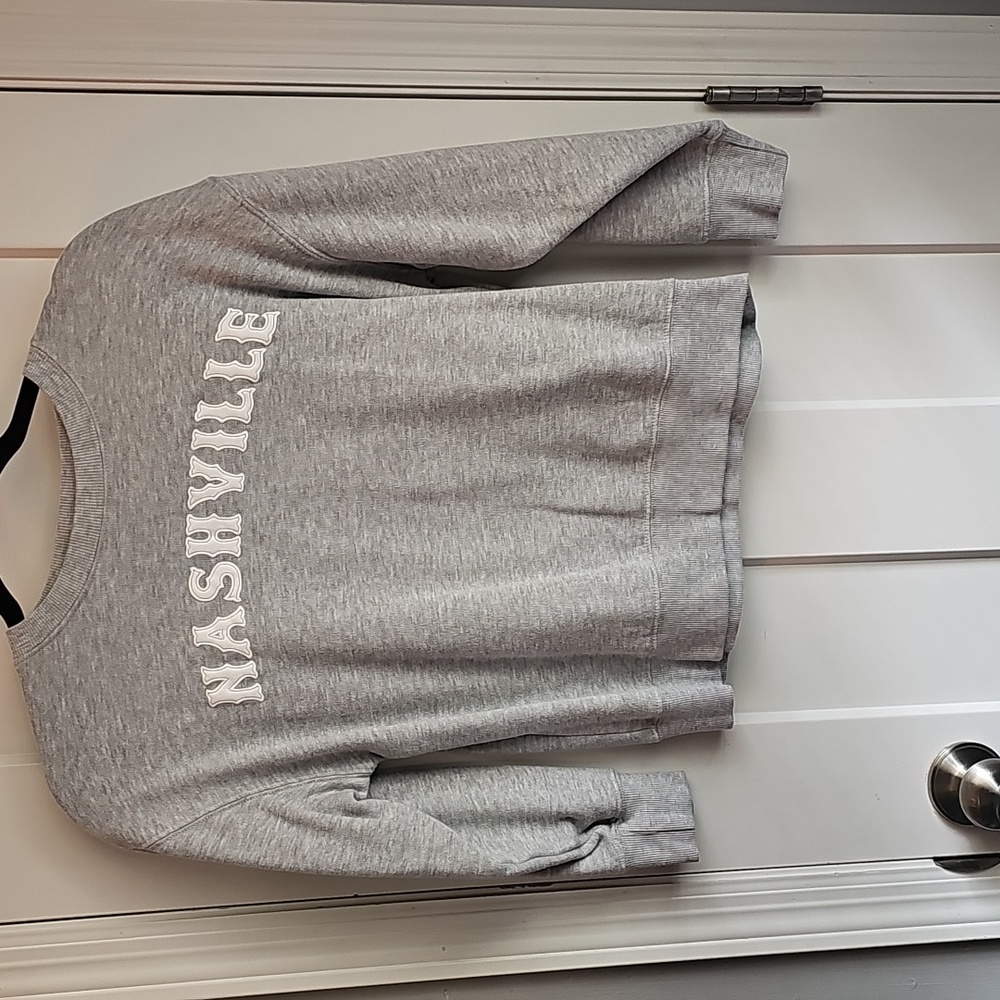 Hello Franki, Youth Sz Medium NASHVILLE crew Neck Sweatshirt! Gray And White!